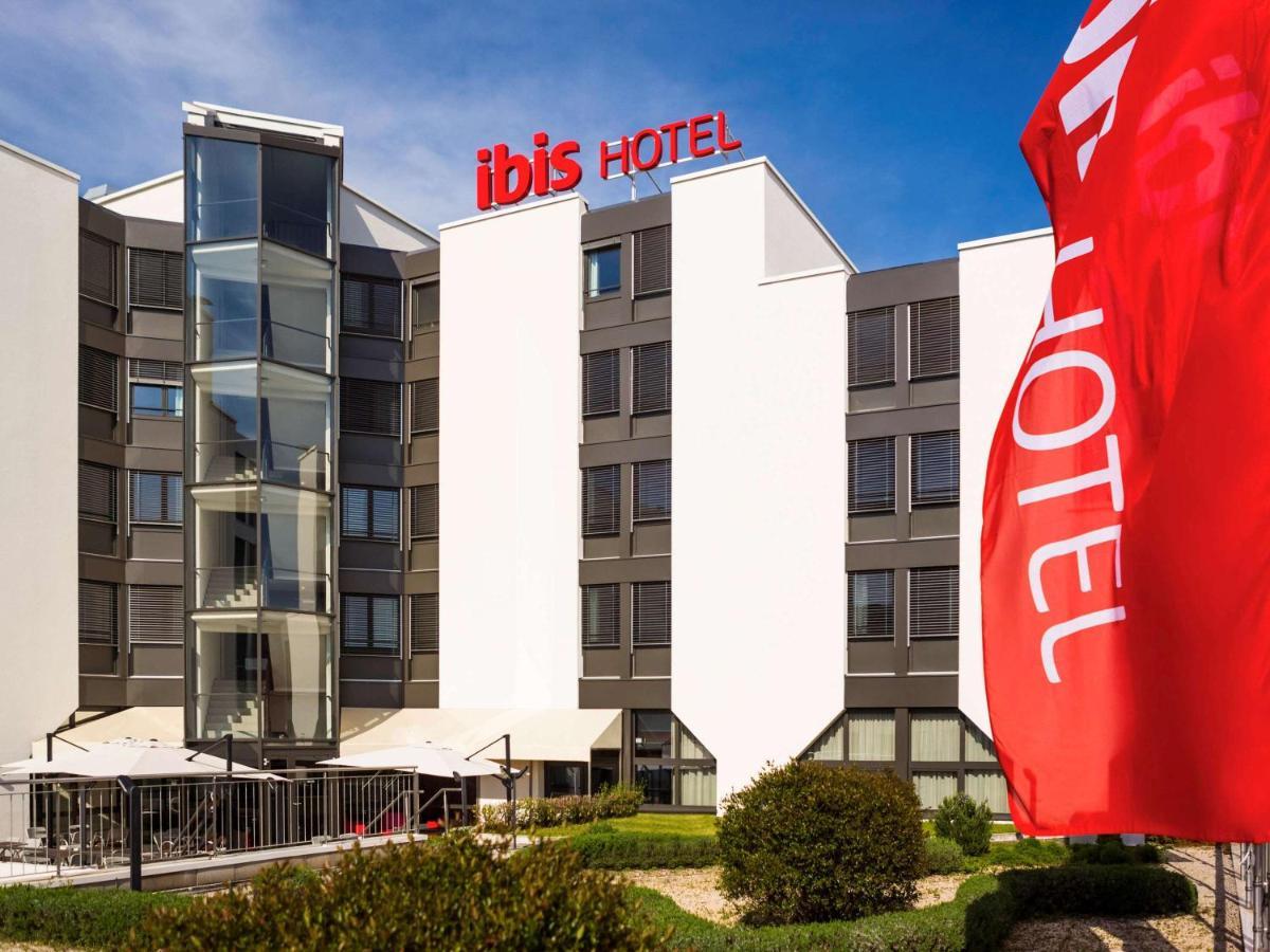 Ibis Lausanne Криссье Экстерьер фото