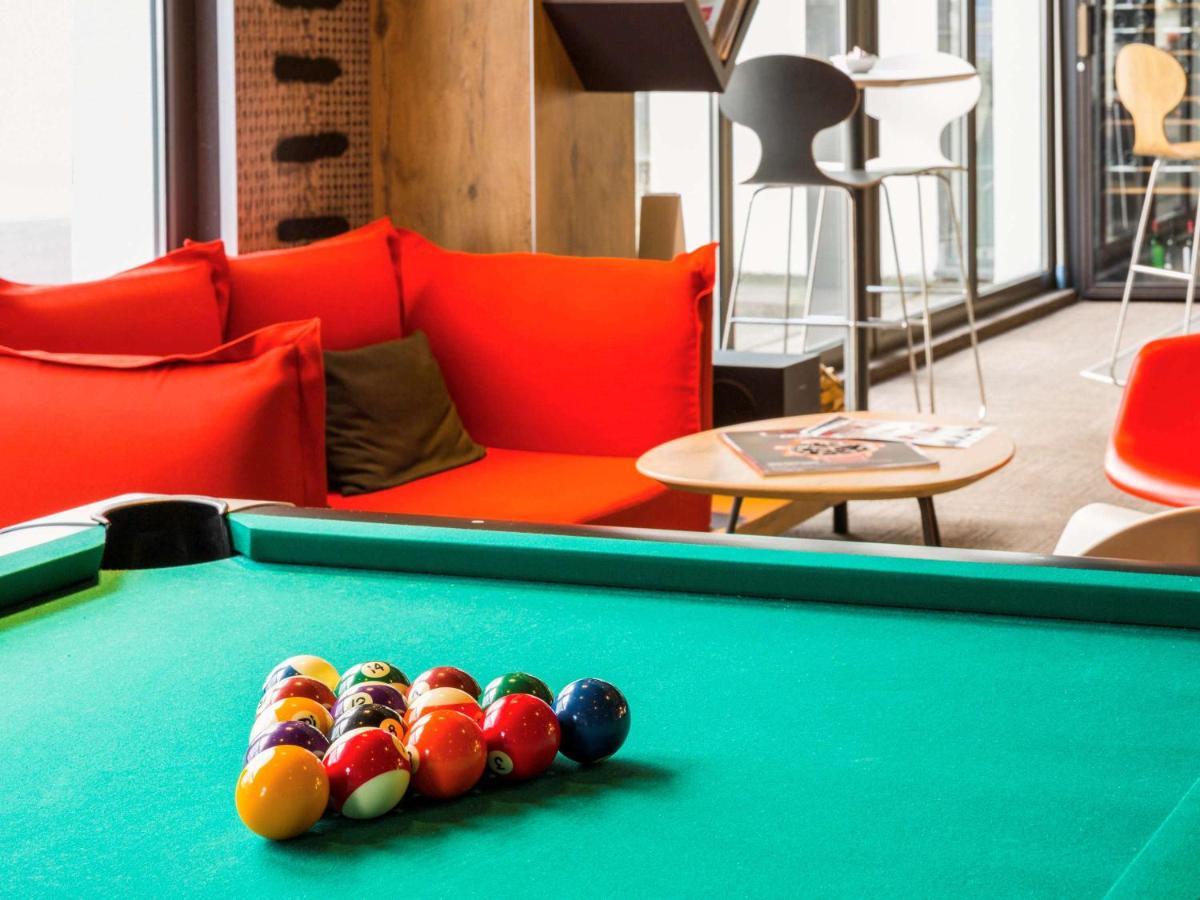 Ibis Lausanne Криссье Экстерьер фото