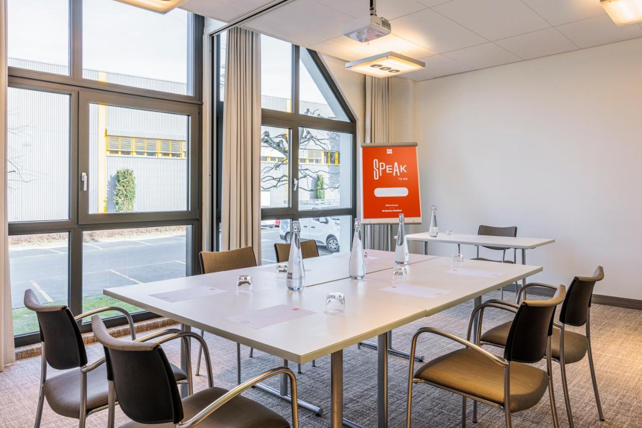 Ibis Lausanne Криссье Экстерьер фото